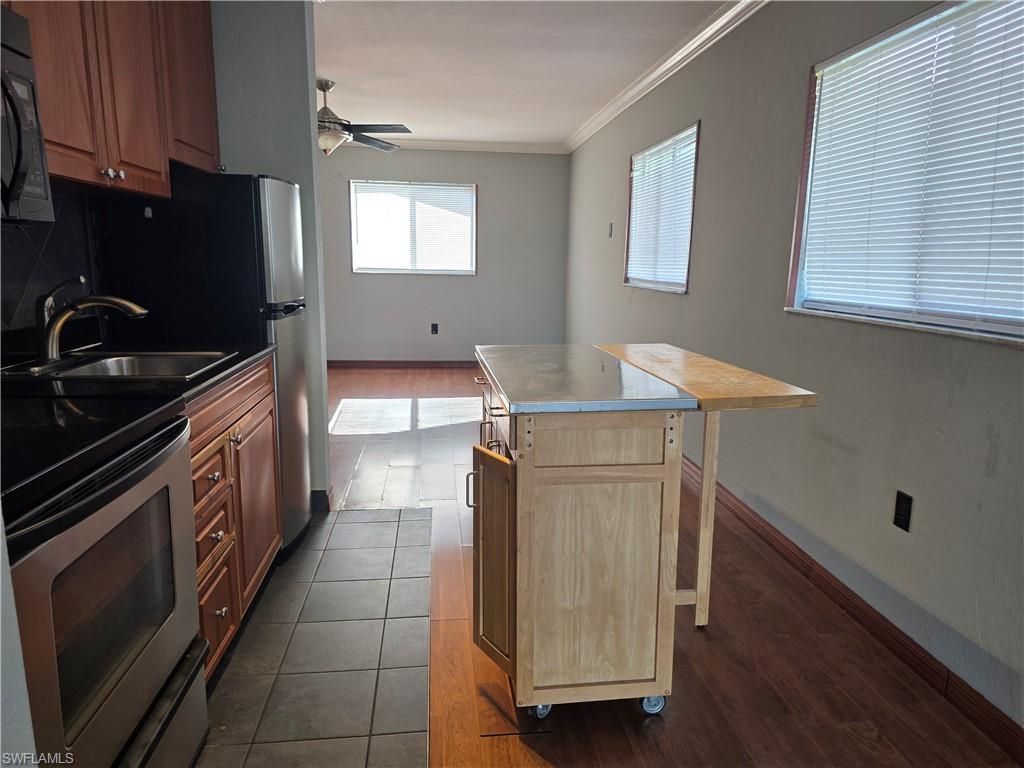 8162 Country Rd , Unit 205, Fort Myers, FL 33919 Photo