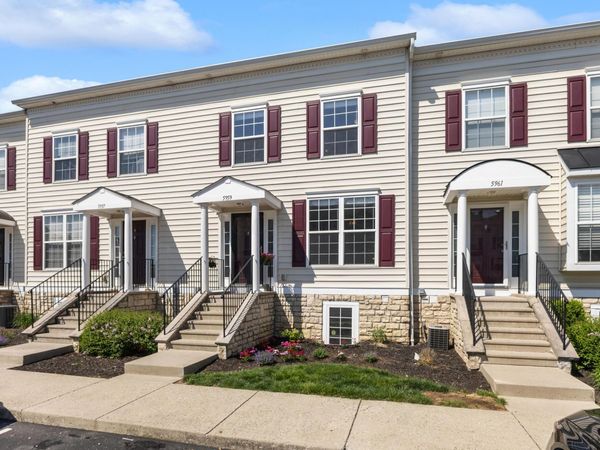 5959 Silver Charms Way, Unit B, New Albany, OH 43054