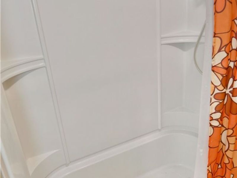 1323 Cedarwood Drive, Mineral Ridge, OH 44440 Photo 37