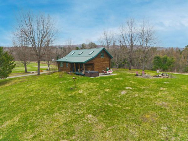 10 Duval Road, Dalton, NH 03598