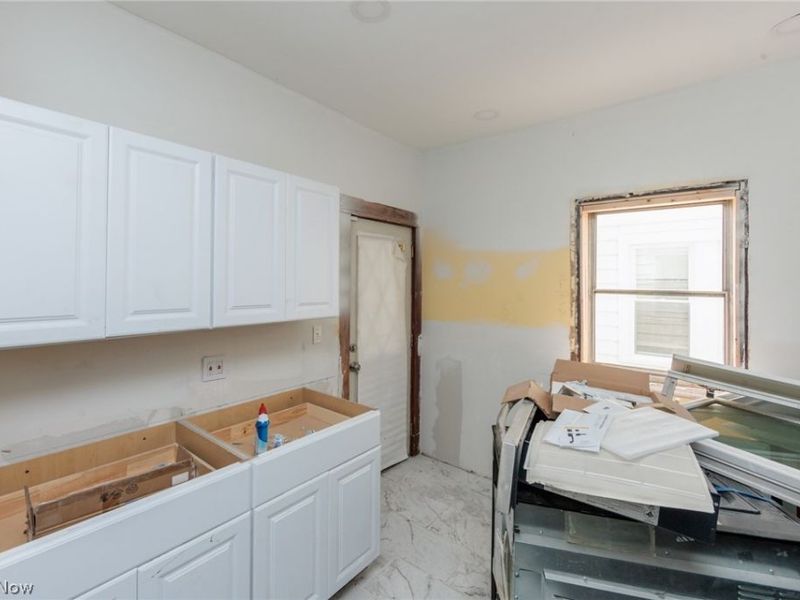 3879 W 21st Street, Cleveland, OH 44109 Photo 11