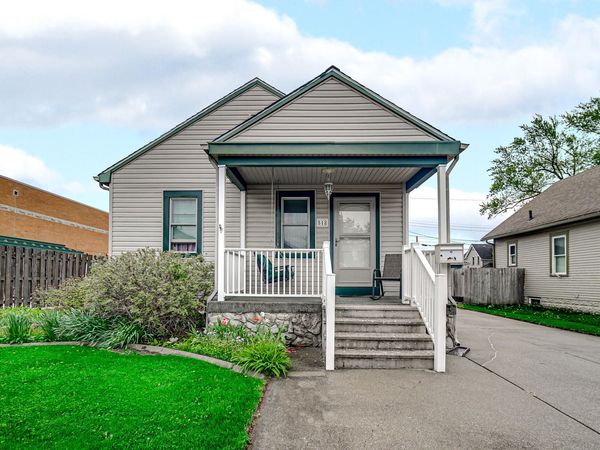 518 Grove Street , La Porte, IN 46350