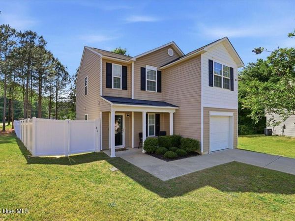 6901 Pebble Brook Way , Rocky Mount, NC 27804