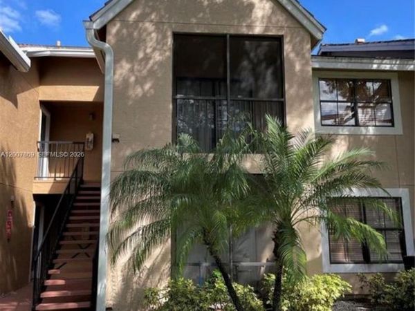 15570 SW 105th Ln , Unit 1718, Miami, FL 33196