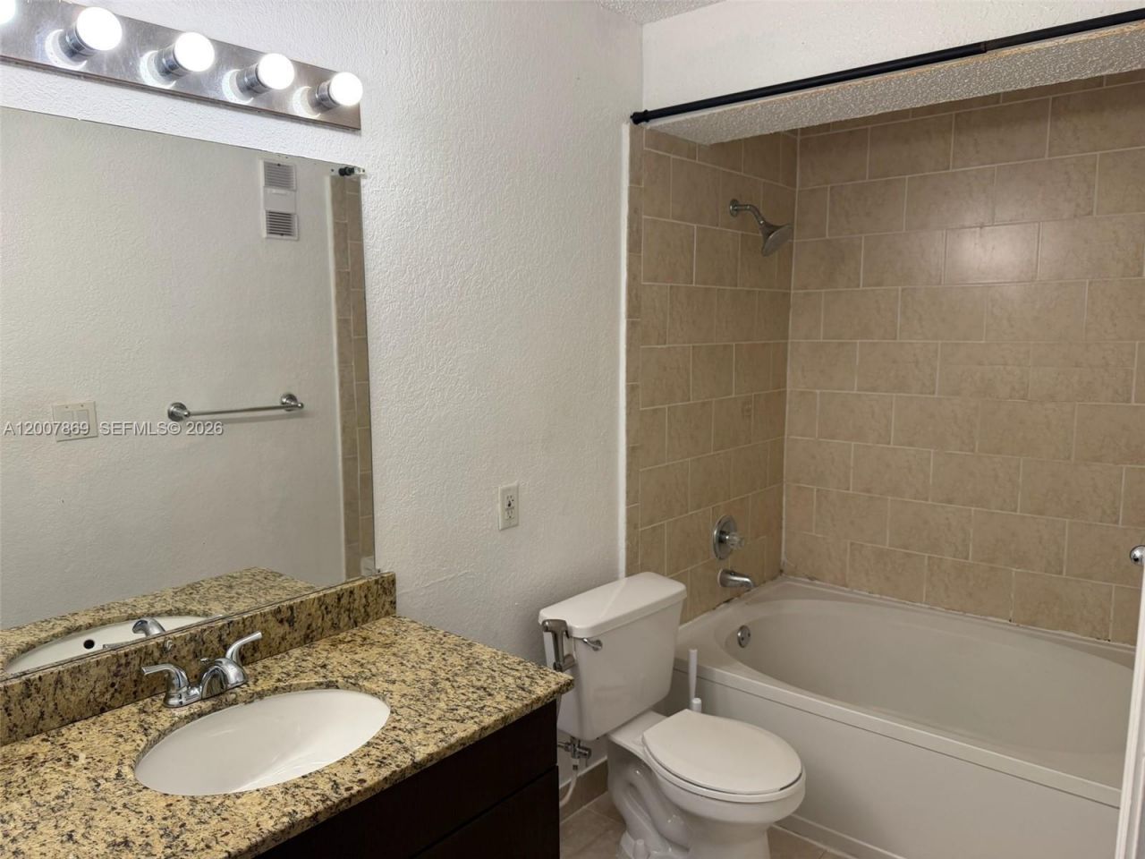 15570 SW 105th Ln, Unit 1718, Miami, FL 33196 Photo