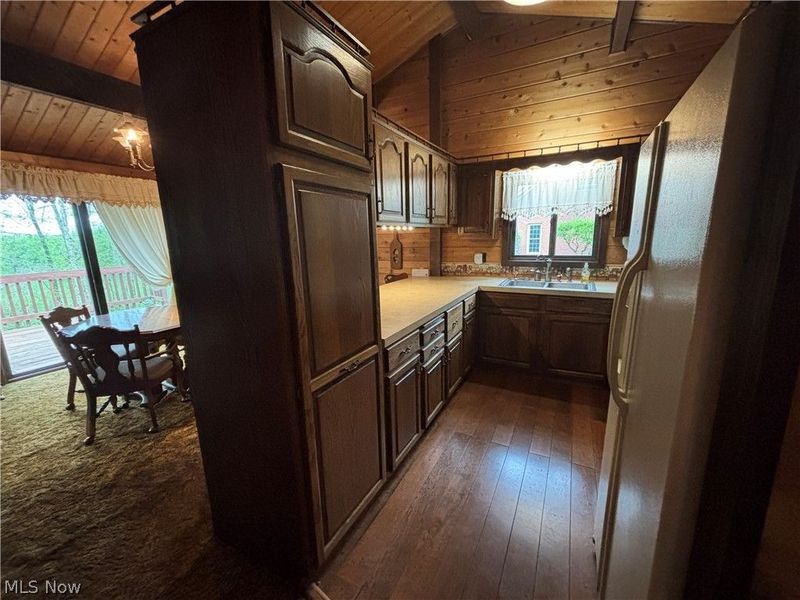 2180 Kimberley Drive NW, New Philadelphia, OH 44622 Photo 10