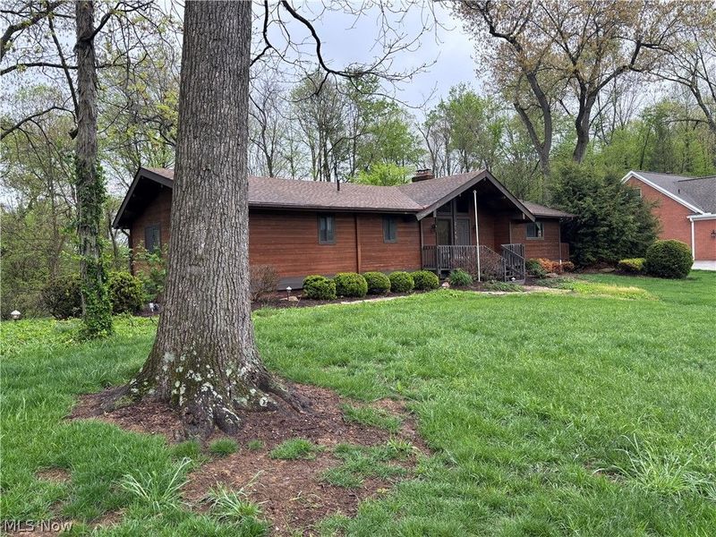 2180 Kimberley Drive NW, New Philadelphia, OH 44622 Photo 3