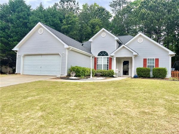 167 Towler Shoals Drive , Loganville, GA 30052