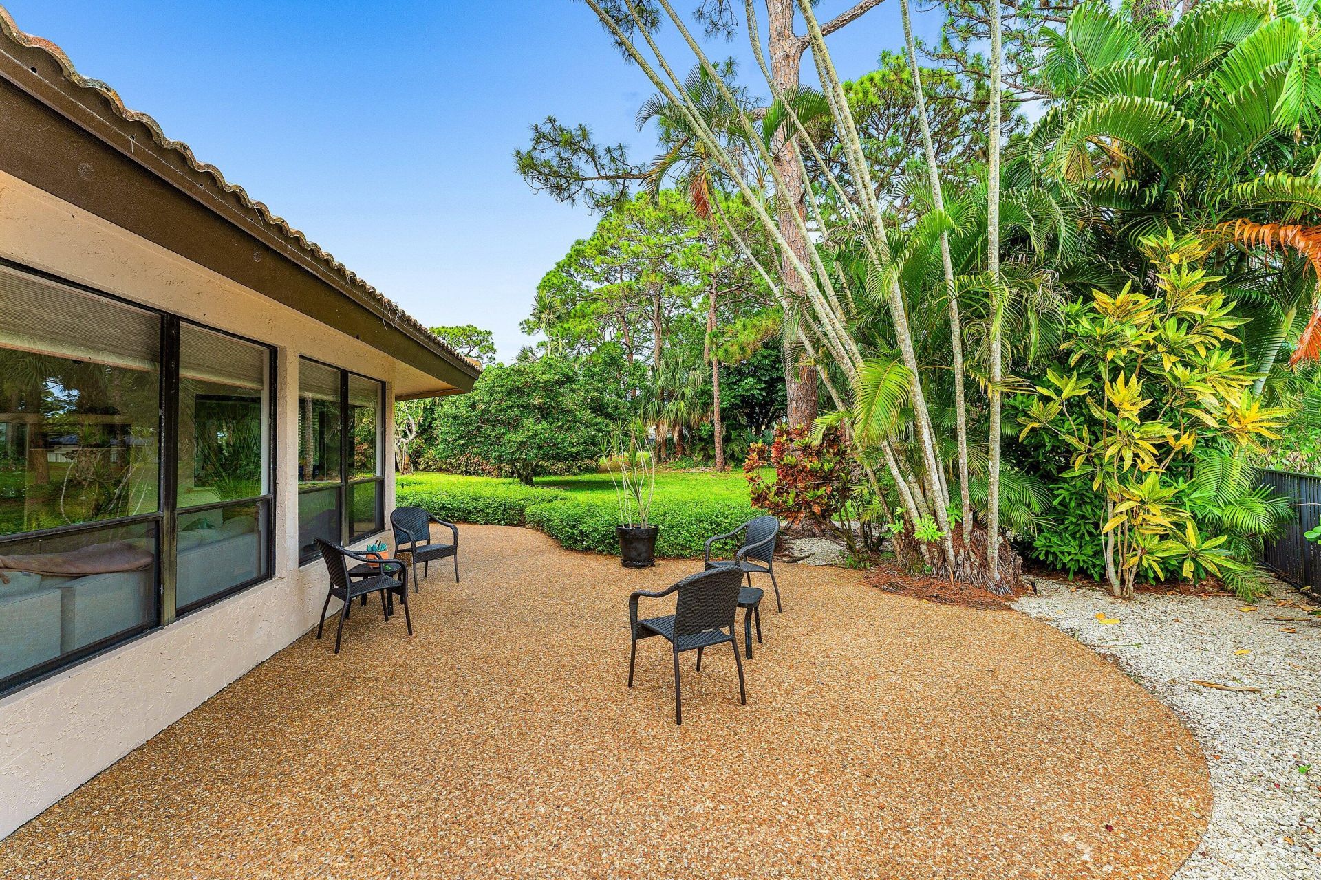 643 W Lakewoode Circle, Delray Beach, FL 33445 Photo