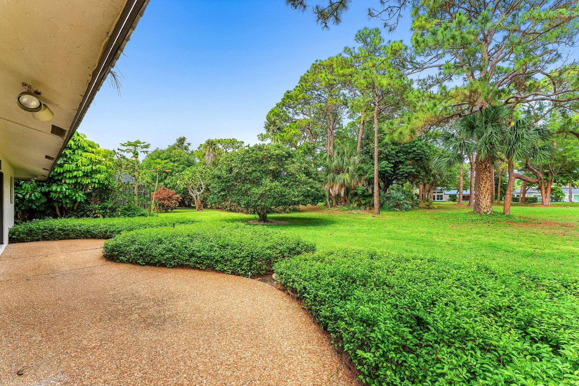 643 W Lakewoode Circle, Delray Beach, FL 33445 Photo
