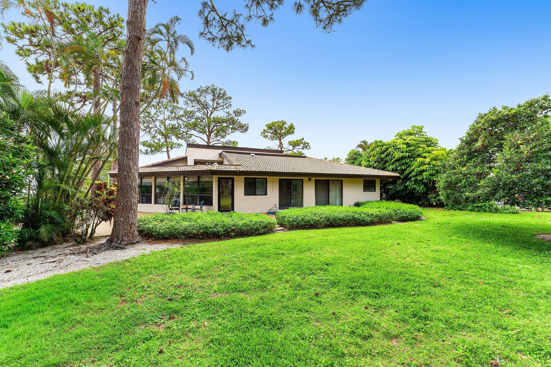 643 W Lakewoode Circle, Delray Beach, FL 33445 Photo
