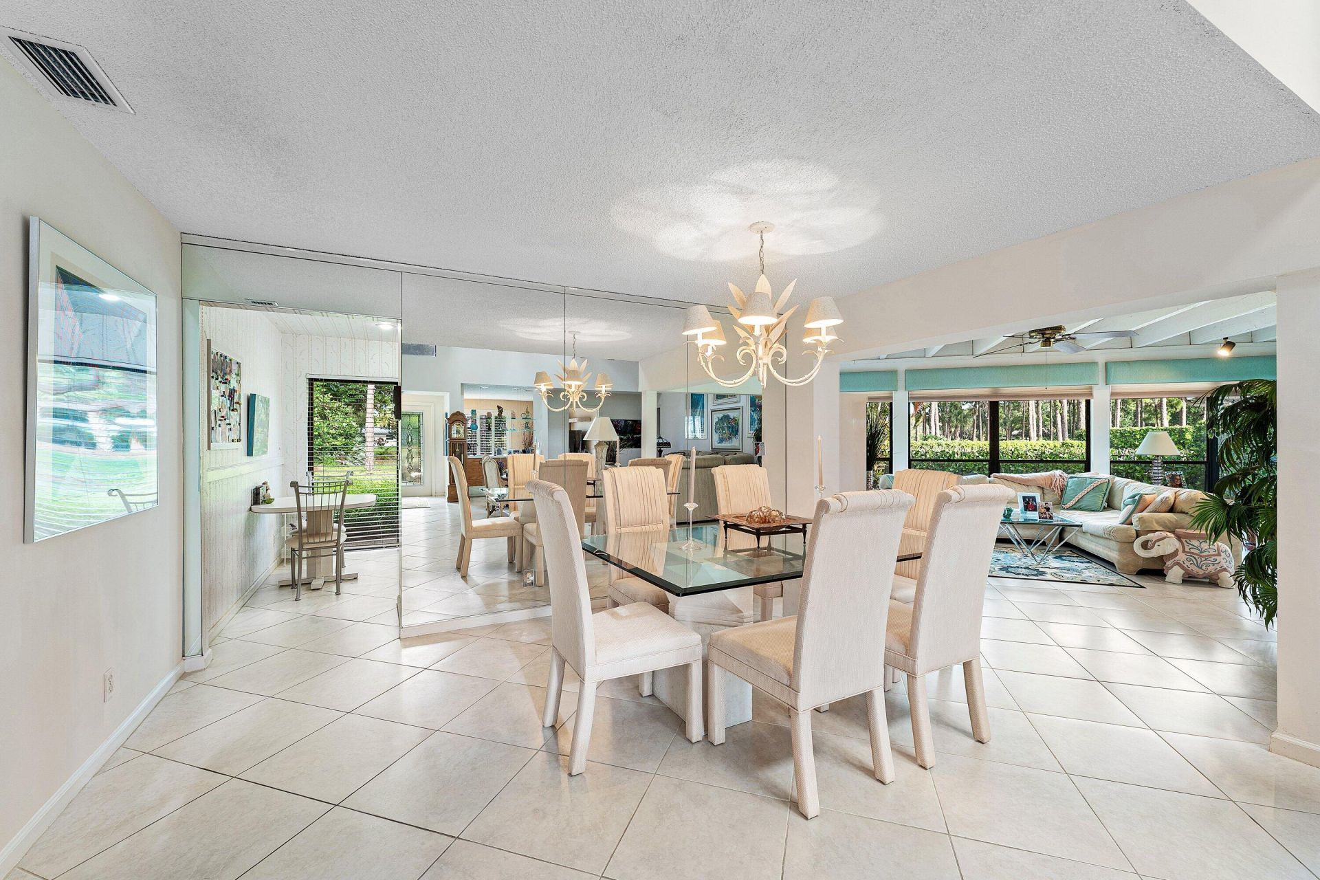 643 W Lakewoode Circle, Delray Beach, FL 33445 Photo