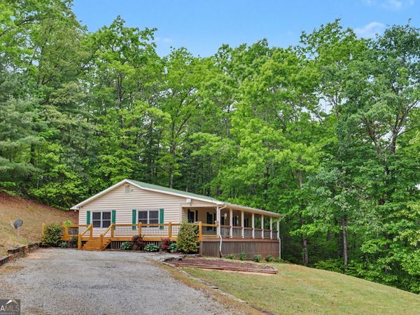 1661 E Boggs Mountain Road, Tiger, GA 30576