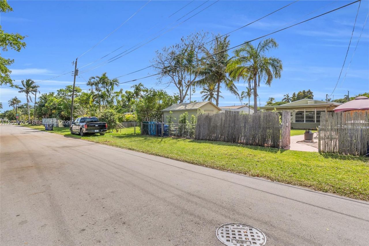 921 N 31st Ct, Hollywood, FL 33021 Photo