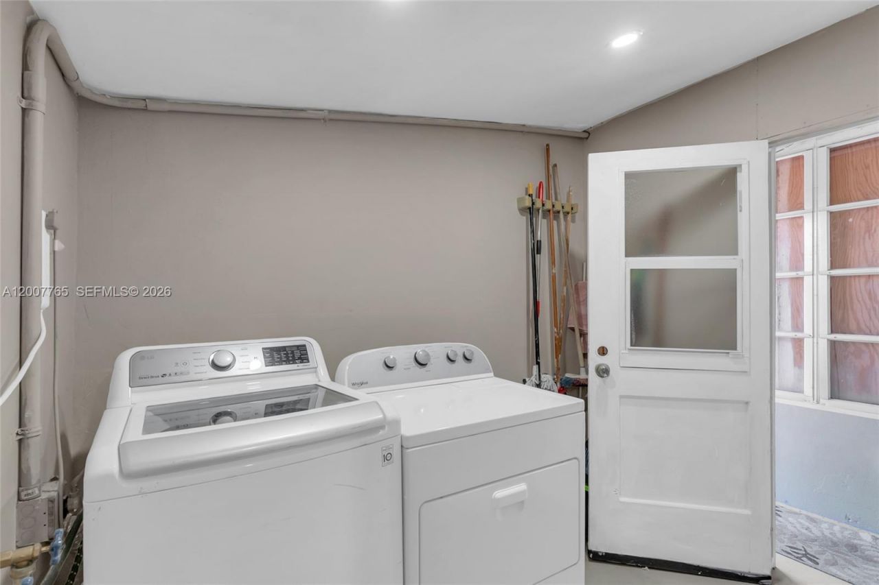 921 N 31st Ct, Hollywood, FL 33021 Photo