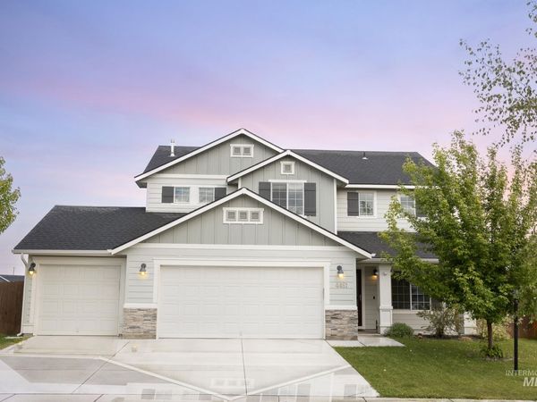4461 E E Stone Falls Dr, Nampa, ID 83686