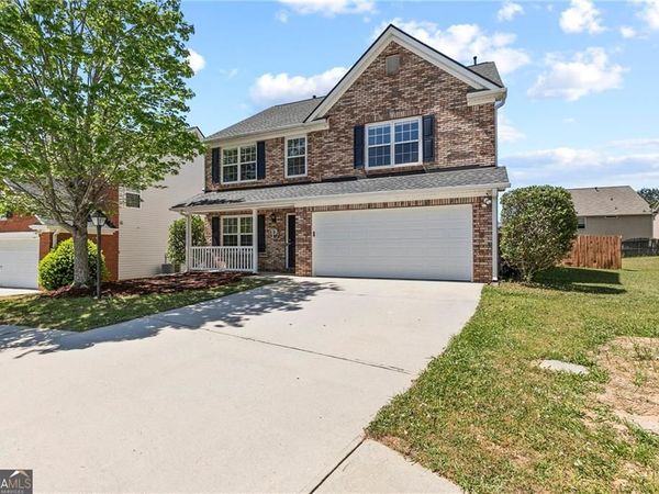 646 Hawthorn Lane , Grayson, GA 30017