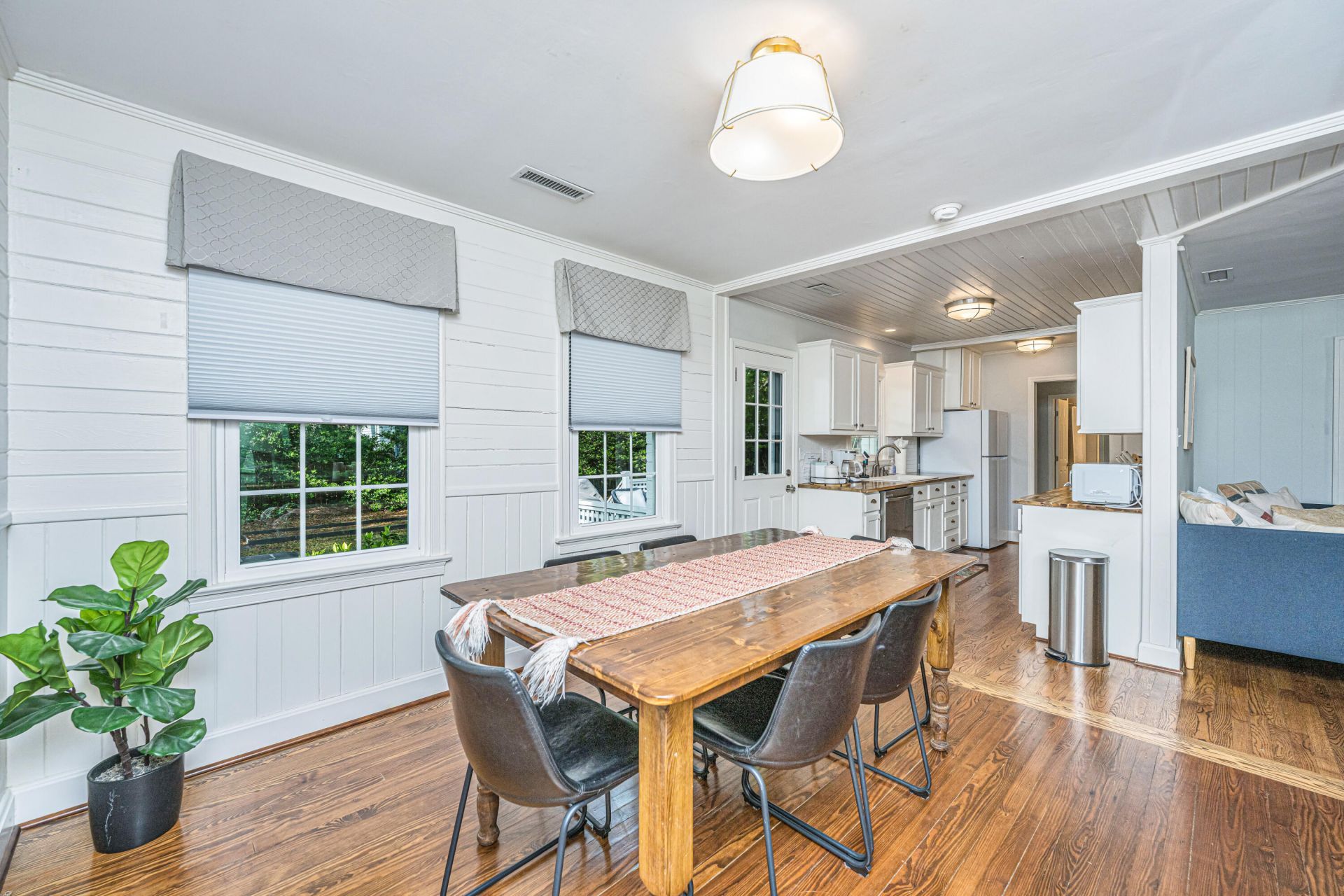 1128 Carter Avenue Photo 13