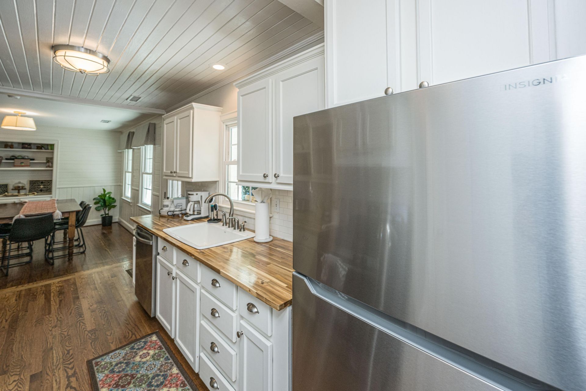 1128 Carter Avenue Photo 15