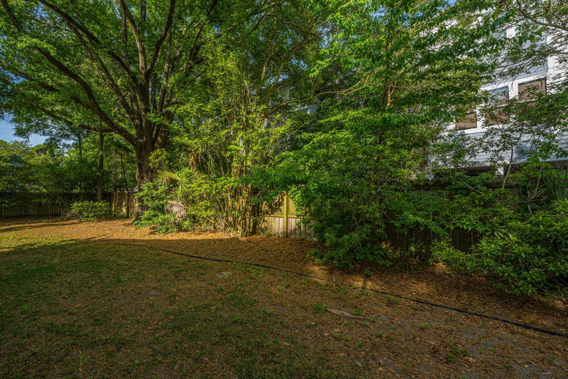 1128 Carter Avenue Photo 37