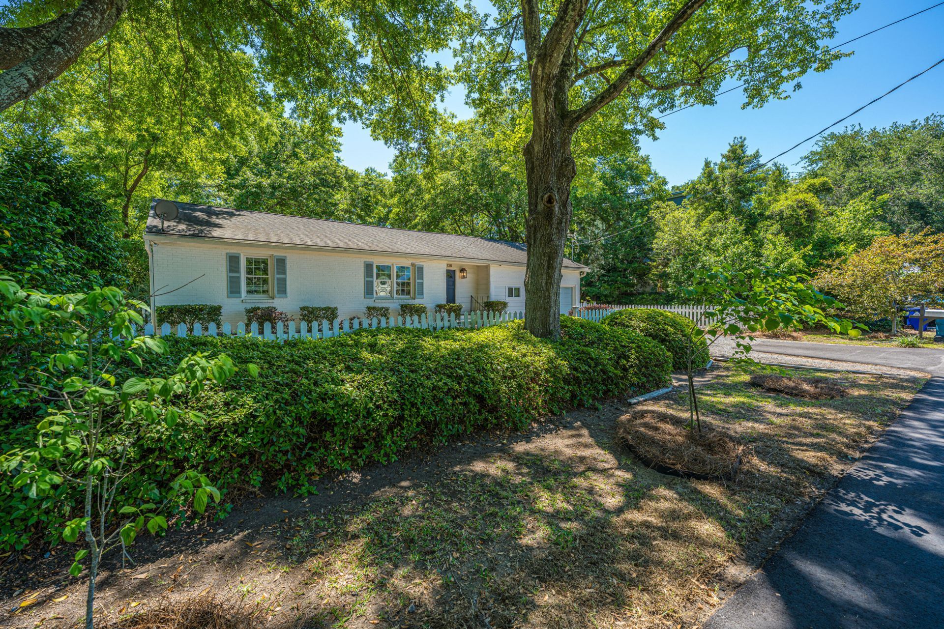 1128 Carter Avenue Photo 43