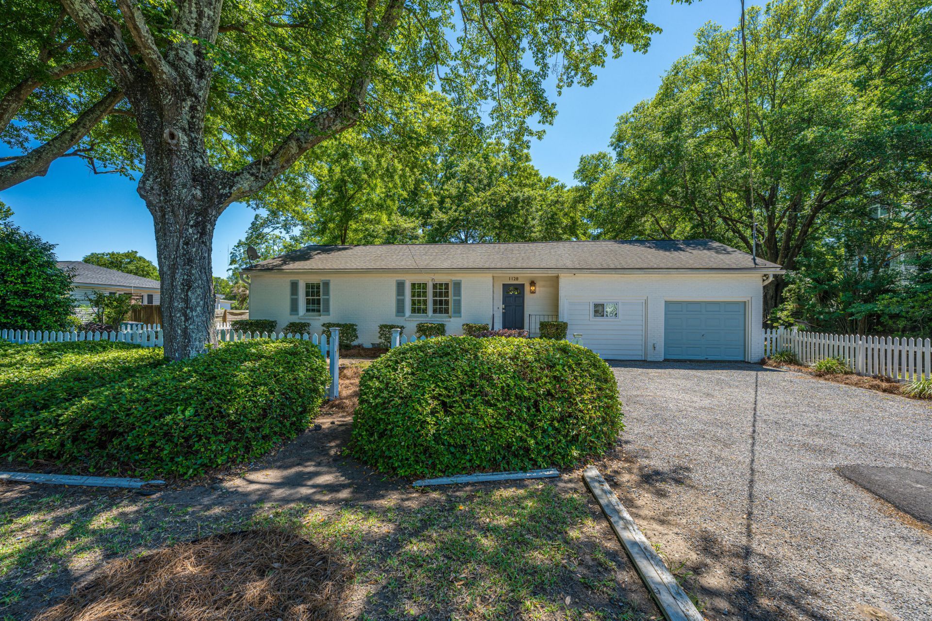 1128 Carter Avenue Photo 43