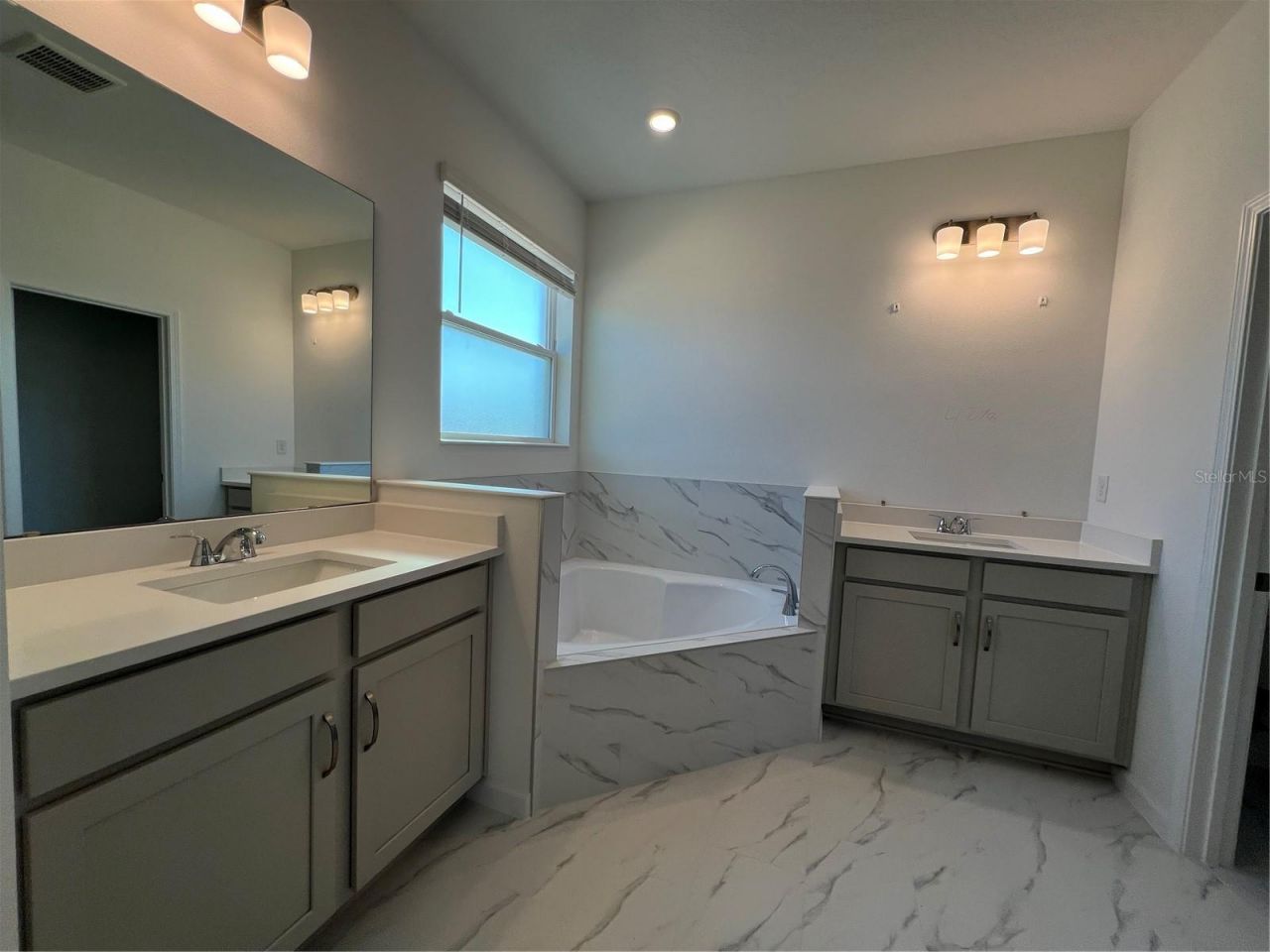 2367 Juniper Berry Drive , Minneola, FL 34715 Photo