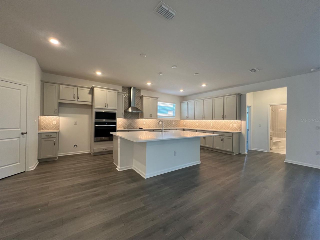 2367 Juniper Berry Drive , Minneola, FL 34715 Photo