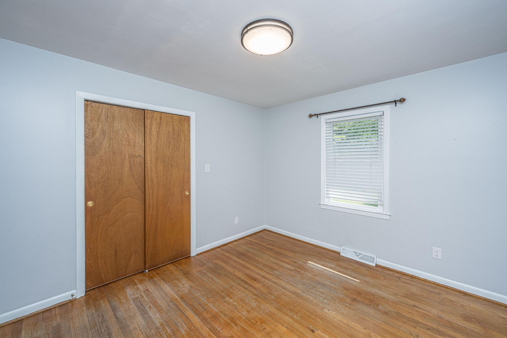 504 Dogwood Circle Photo 29