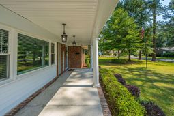 504 Dogwood Circle photo 4