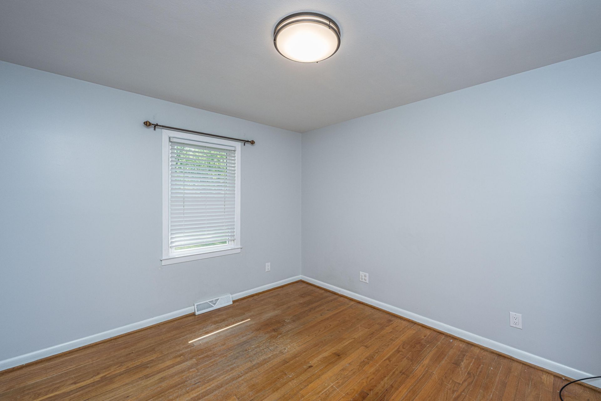 504 Dogwood Circle Photo 30