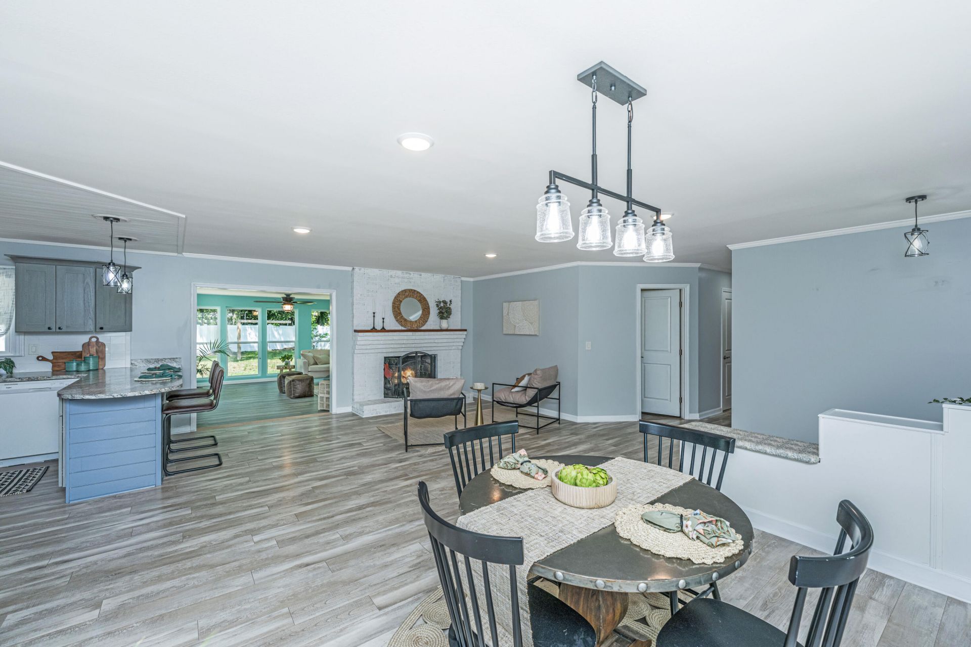 504 Dogwood Circle Photo 8