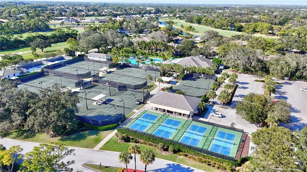 6111 SE Winged Foot Drive, Stuart, FL 34997 Photo