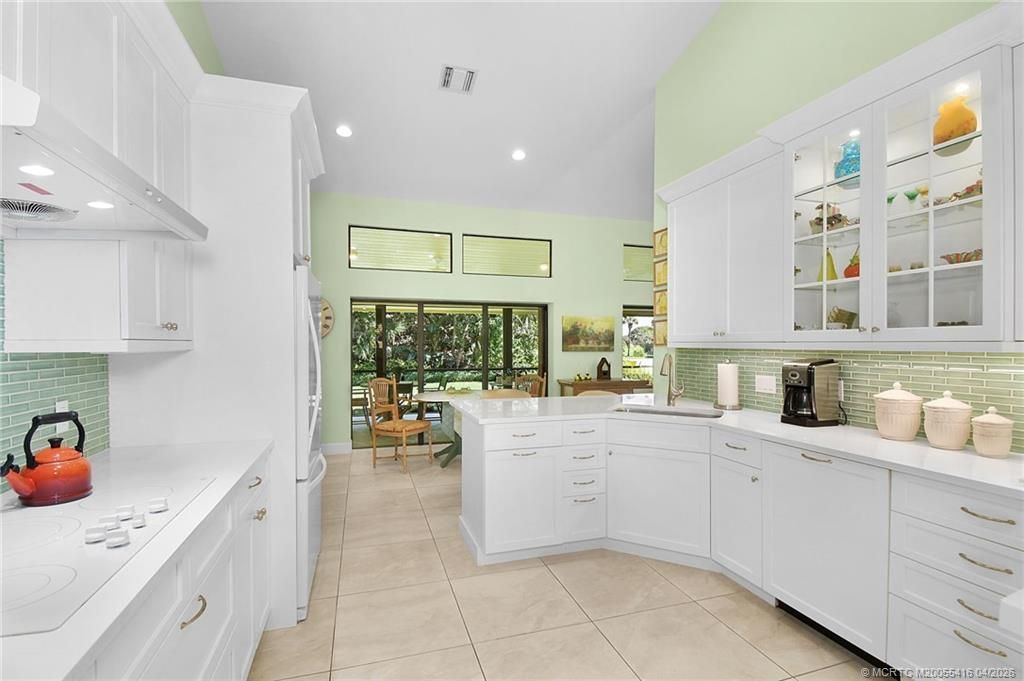 6111 SE Winged Foot Drive, Stuart, FL 34997 Photo