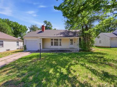 642 S Sylvan, Wichita, KS 67218