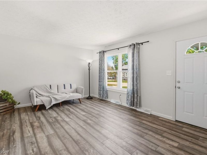 1762 Underwood Street, Cuyahoga Falls, OH 44221 Photo 3