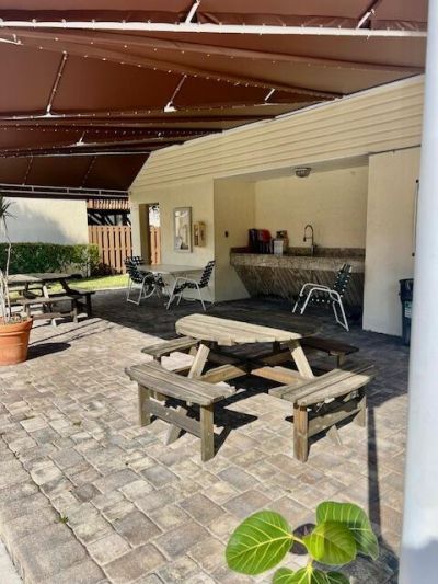 639 Executive Center Drive, Unit O105, West Palm Beach, FL 33401 Photo