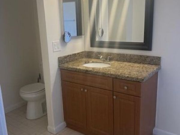 639 Executive Center Drive, West Palm Beach, FL 33401