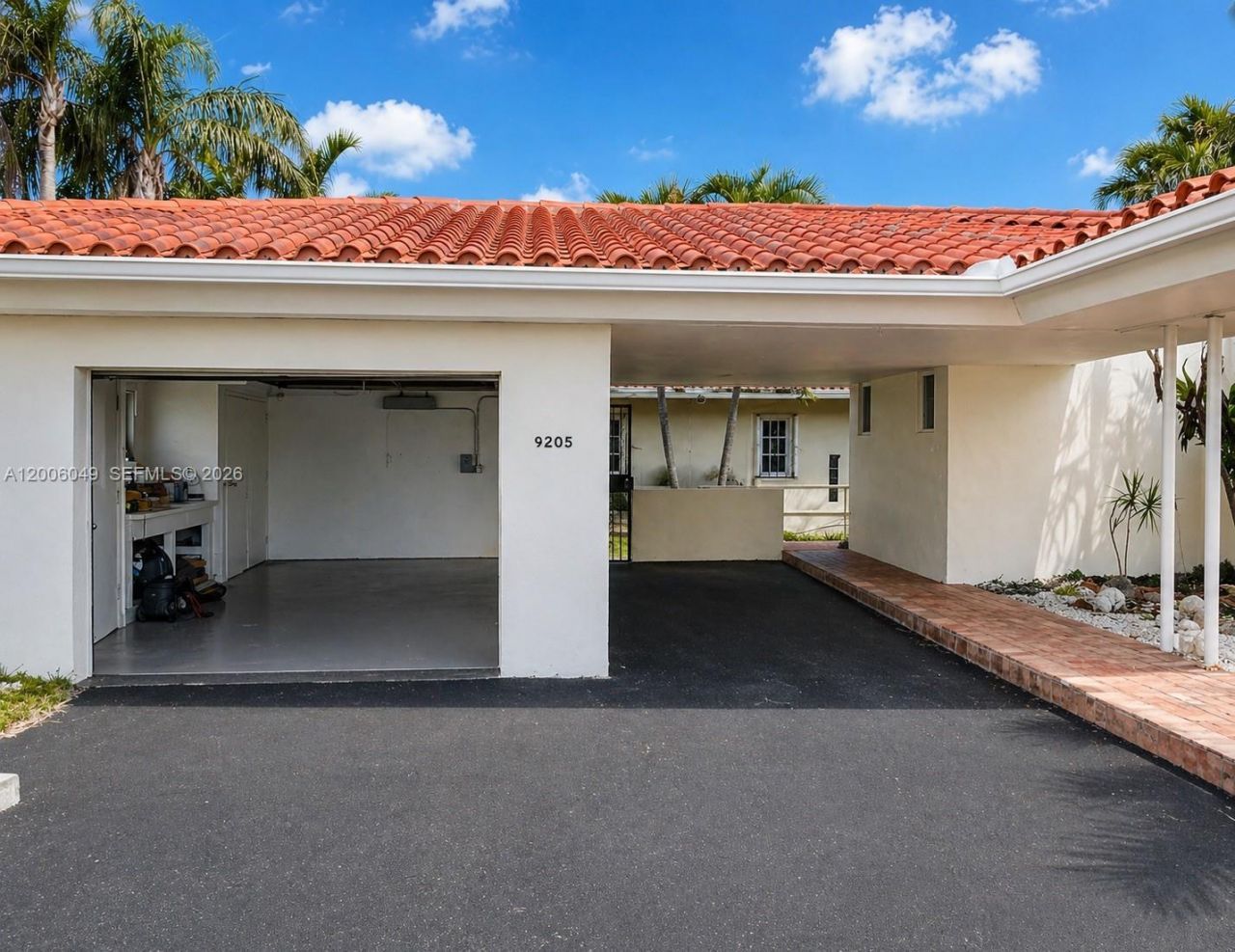 9205 Byron Ave, Surfside, FL 33154 Photo