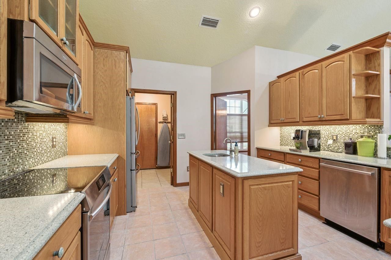 908 Almond Tree Circle, Orlando, FL 32835 Photo