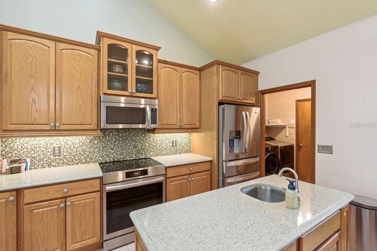908 Almond Tree Circle, Orlando, FL 32835 Photo