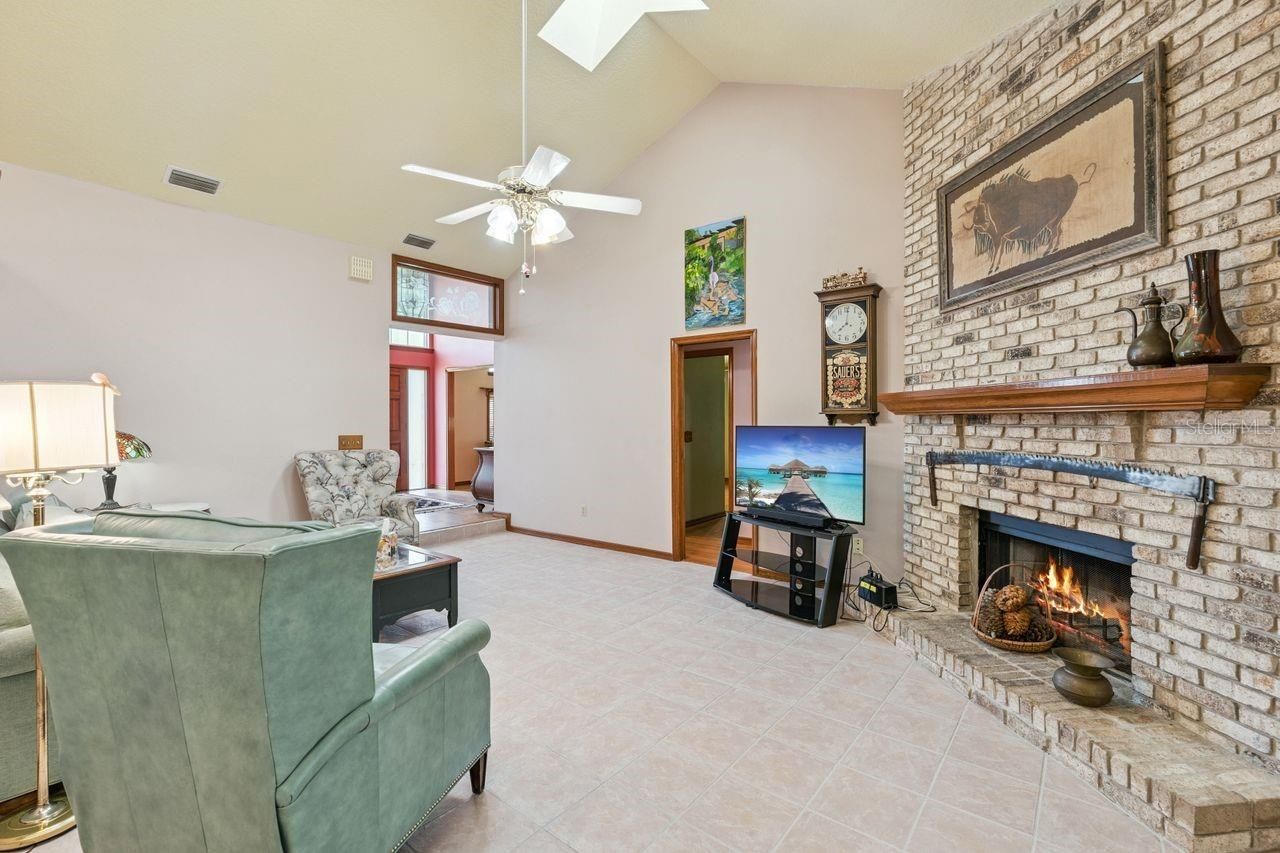 908 Almond Tree Circle, Orlando, FL 32835 Photo