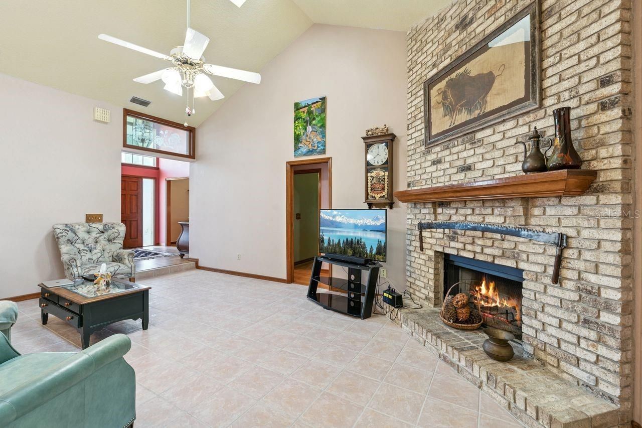 908 Almond Tree Circle, Orlando, FL 32835 Photo