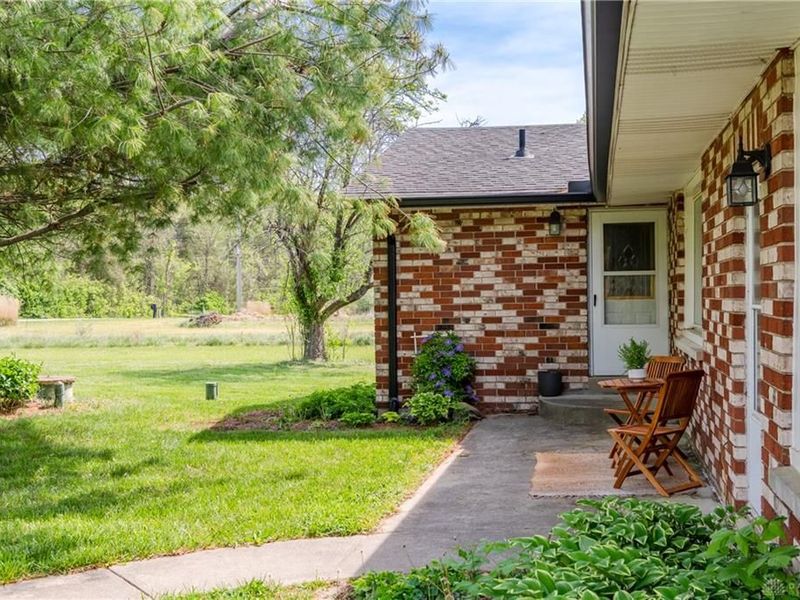 7023 Conservancy Road, Germantown, OH 45327 Photo 2