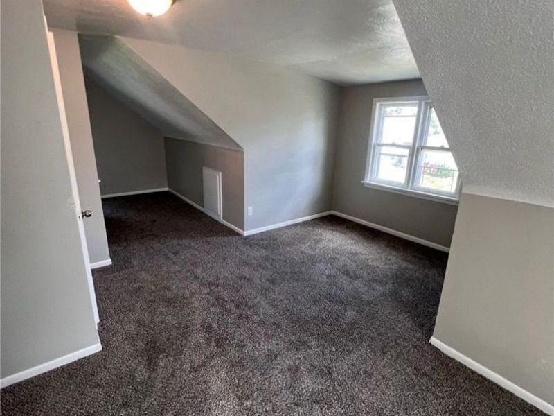 4468 E 156th Street, Cleveland, OH 44128 Photo 4