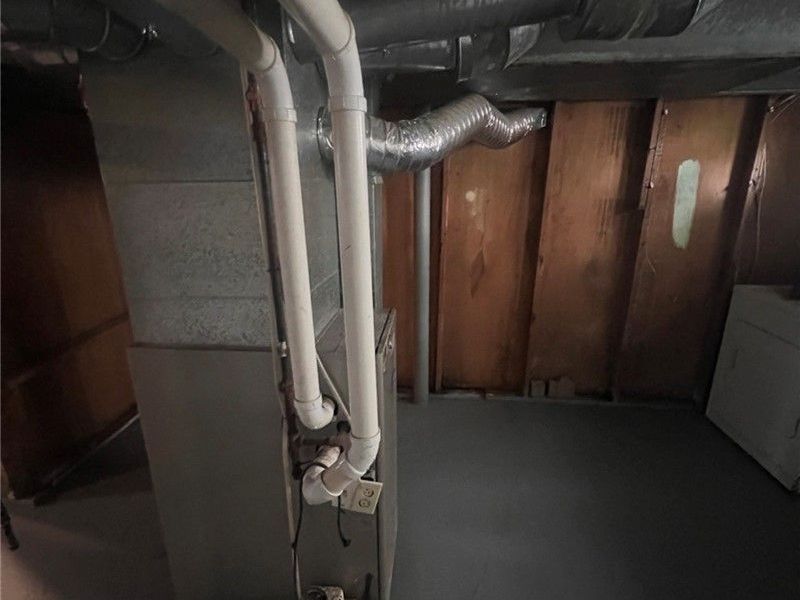 4468 E 156th Street, Cleveland, OH 44128 Photo 6