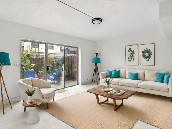 4165 SW 66th Ter , Unit 109, Davie, FL 33314