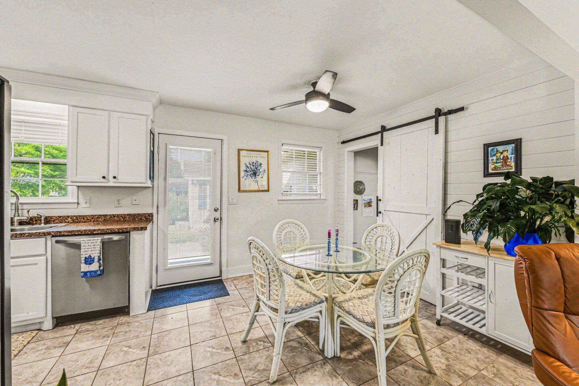 18 Ophir Drive Photo 7