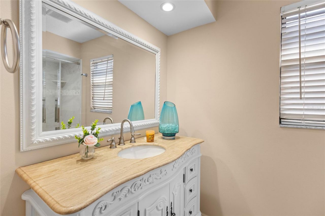 6609 Mauna Loa Boulevard, Sarasota, FL 34241 Photo
