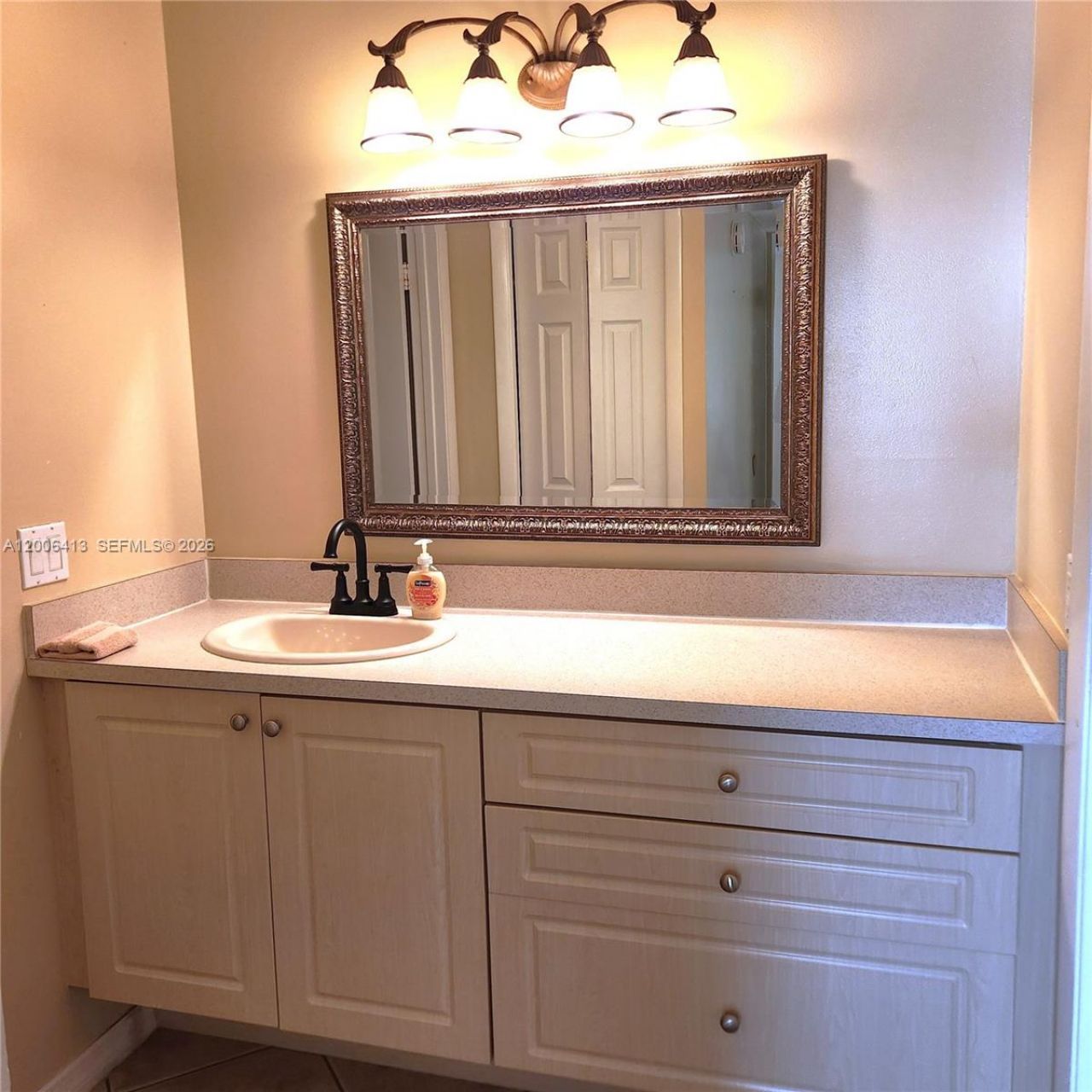 16501 Blatt Blvd , Unit 204, Weston, FL 33326 Photo